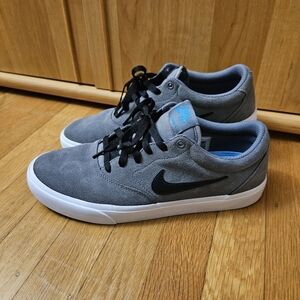 Nike SB Charge Suede CT3463-005 Gray size 9